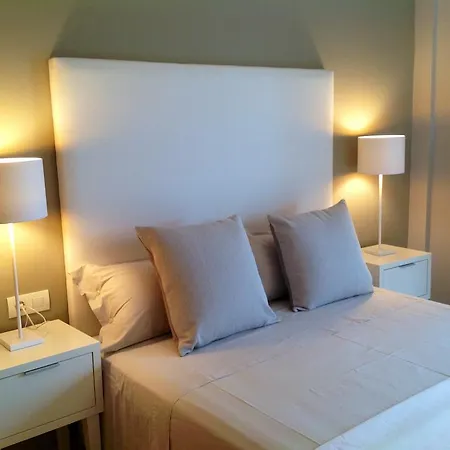 Paradise Village Litoral Costa Dorada Апартаменты *