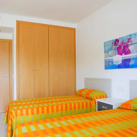 Paradise Village Litoral Costa Dorada Apartment