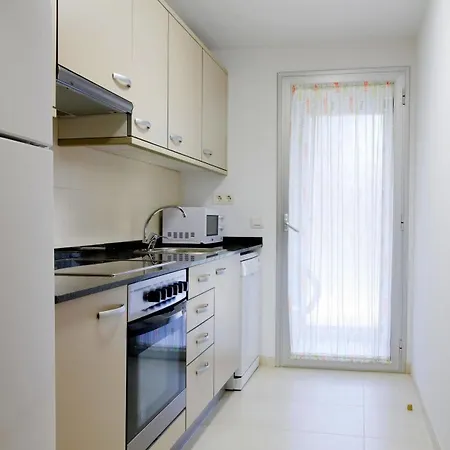 Paradise Village Litoral Costa Dorada Apartment