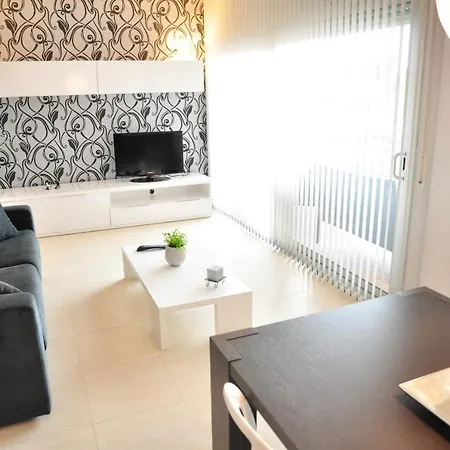 Апартаменты Paradise Village Litoral Costa Dorada Салоу