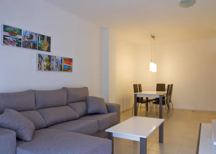 Paradise Village Litoral Costa Dorada *